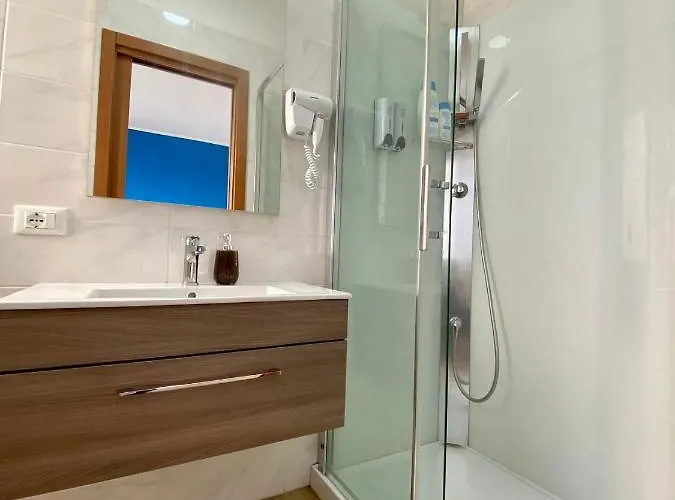 Venice Station House