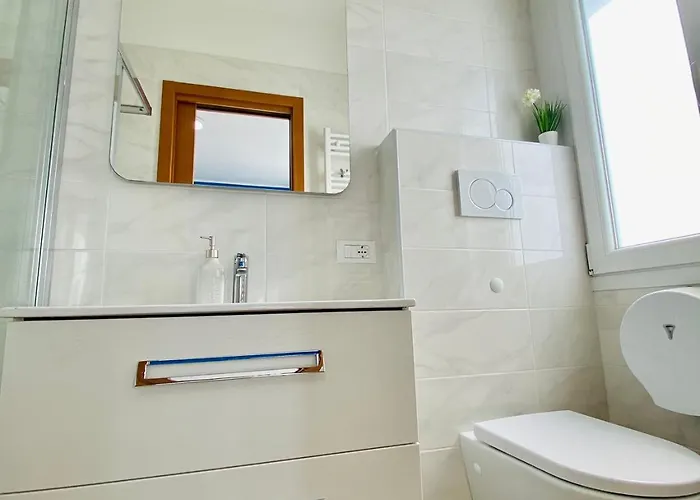 Venice Station House