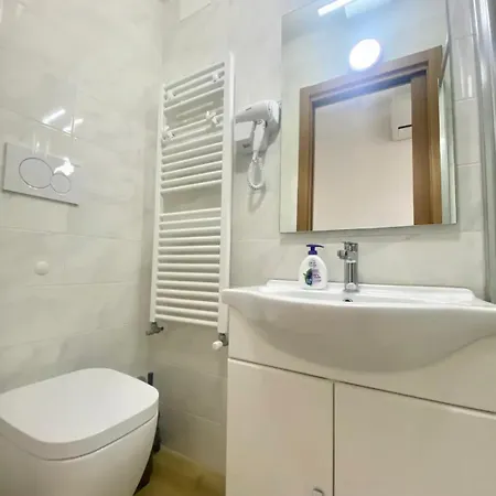 홈스테이 Venice Station House