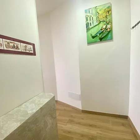 홈스테이 Venice Station House *